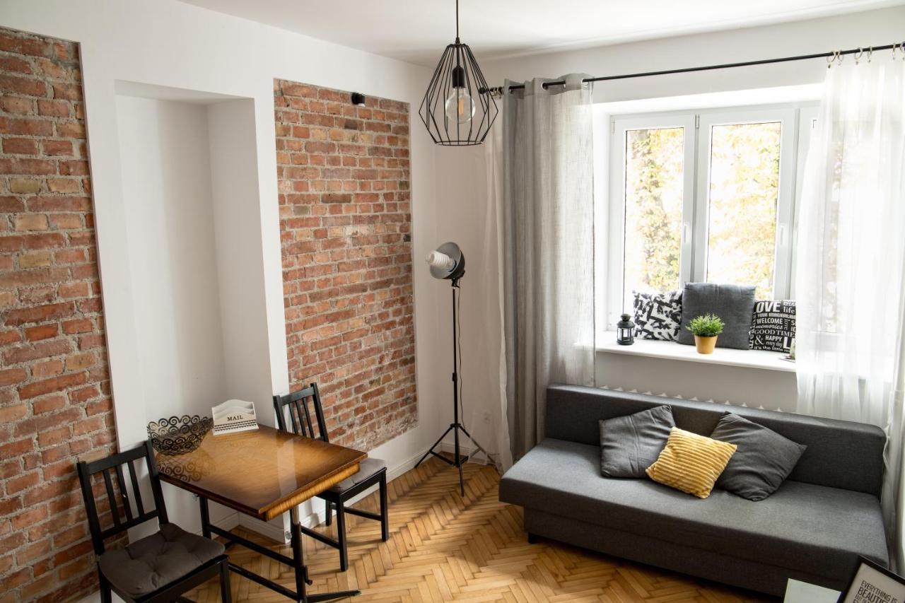 Poznanska Apartament Studio Apartment Варшава Екстериор снимка
